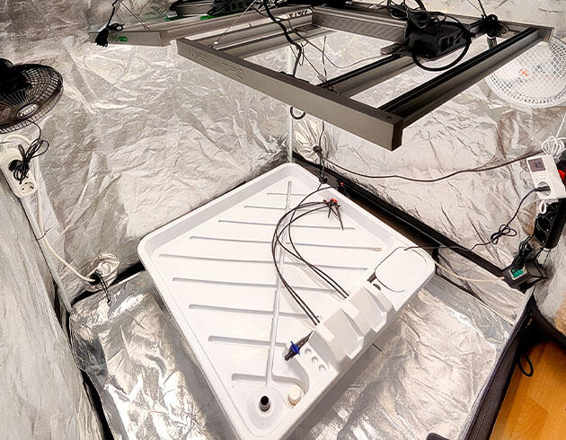 Современный гроубокс с системой автополива и MarsHydro FC-3000